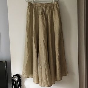 NWT FARA BOUTIQUE London Indian Silk Sunray Skirt S/M Fawn